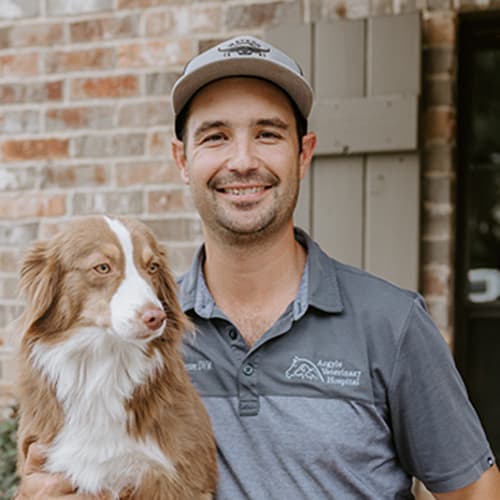 Dr. Dusty Anderson, Argyle Veterinarian